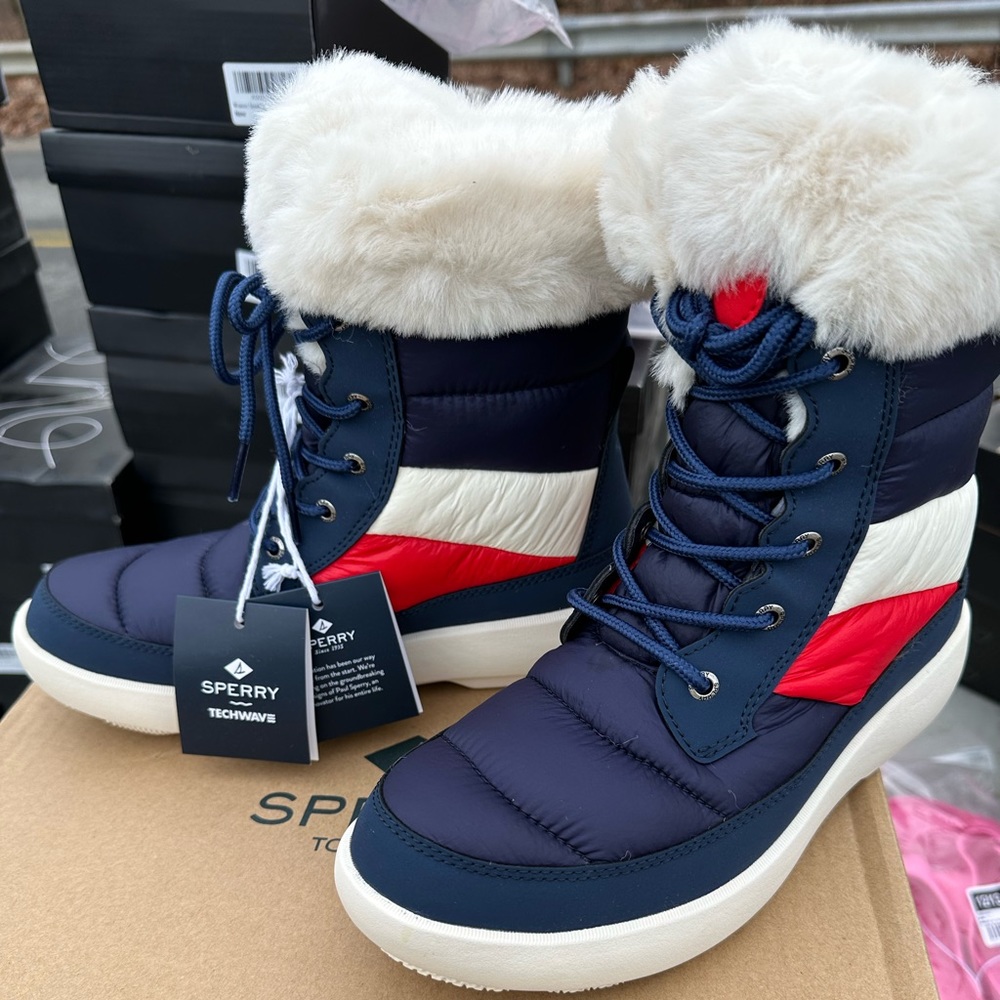 Sperry boots women